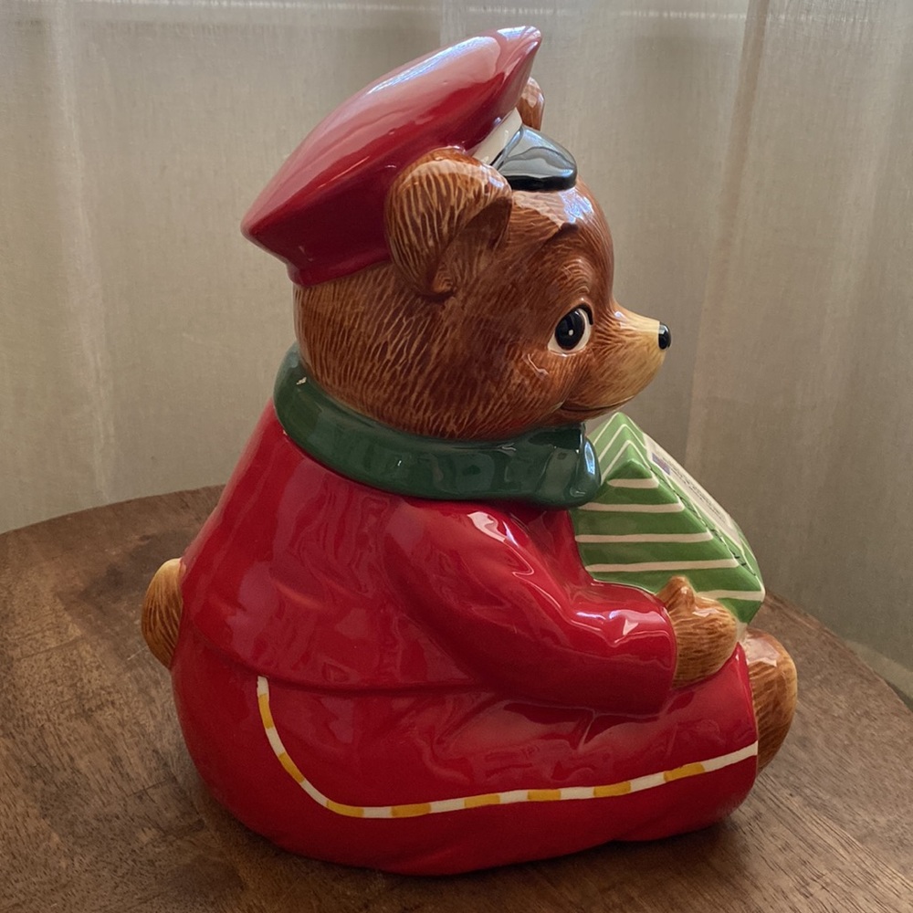 NIB Vintage Harry & David Cubby Bear Cookie Jar - Picture 8 of 9